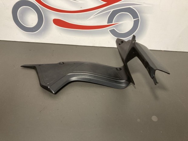 Yamaha Fz 8 S bal fejidom bet�t