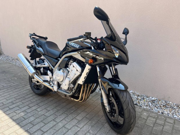Yamaha Fzs 1000 (Fazer) Aut�-Motor Csere !!N�vr...
