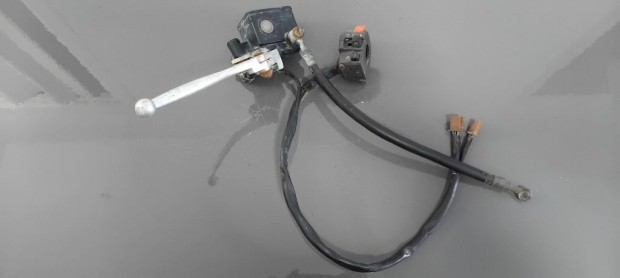 Yamaha Fzs 600 Fazer Jobbos kapcsol, karral
