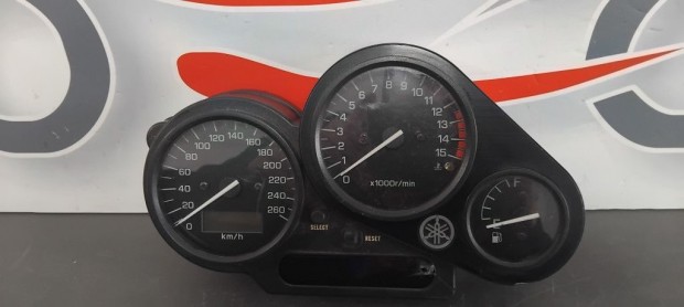 Yamaha Fzs 600 Kilóméteróra