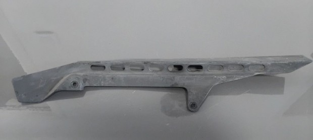 Yamaha Fzs 600 Láncvédő