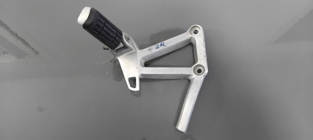 Yamaha Fzs 600 '98 L�btart�, t�sk�vel