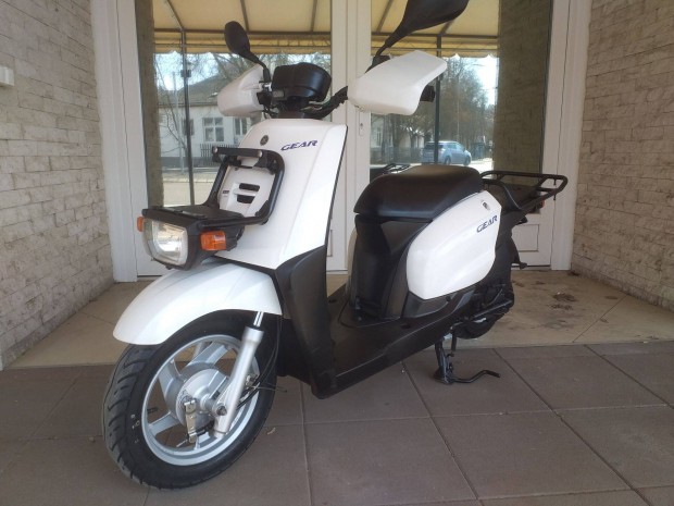 Yamaha Gear 4T/50 Fi-Pgm Sz�p,gy�ri.Sz�ll�t�sa megoldhat�