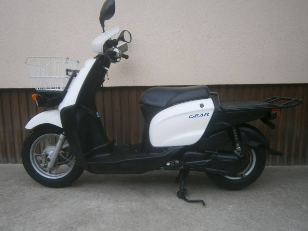 Yamaha Gear 50 4-T Gyári állapot házhoz is