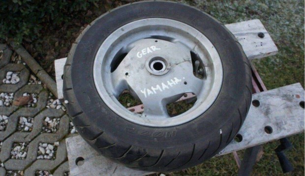 Yamaha Gear hátsó kerék