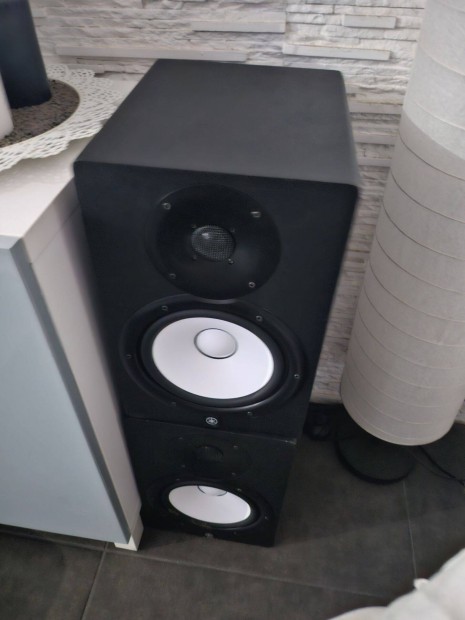 Yamaha HS 8 aktív monitor pár