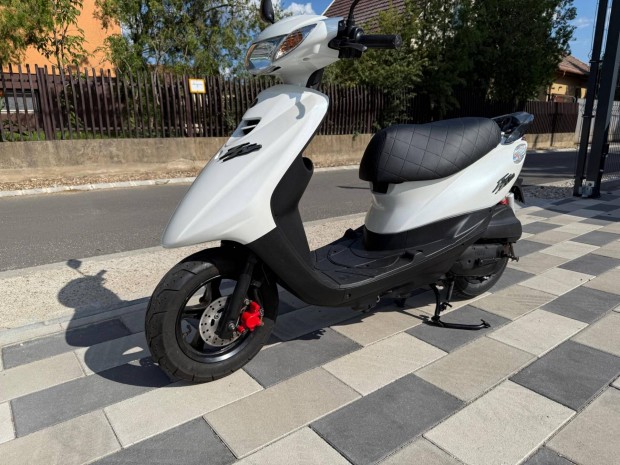 Yamaha JOG-Z 50 4 tem gynyr llapot 1.5lit...