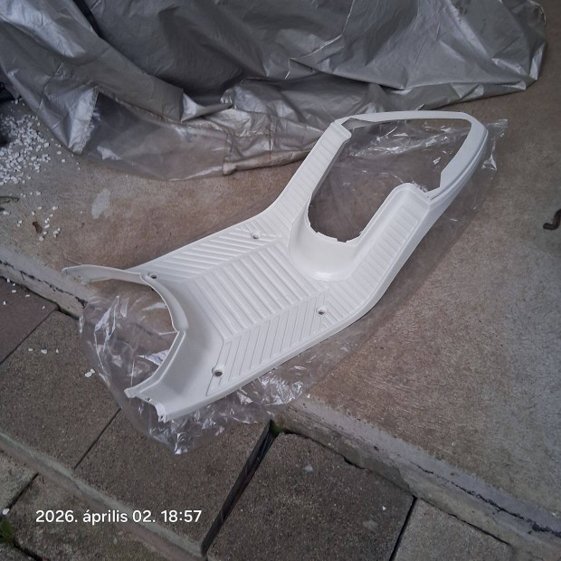 Yamaha Jog 27v tapos� idom