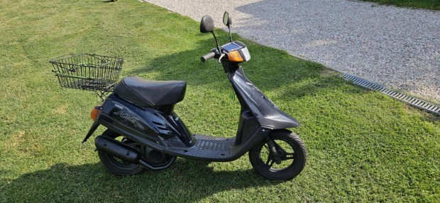 Yamaha Jog 5600Km,megkímélt,nagyon jó állapotban ,új akksival