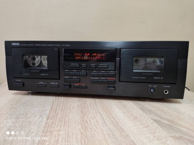 Yamaha Kx-W392 autoreverse  hifi magn deck .