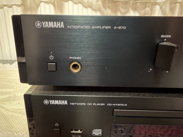 Yamaha MCR-N 670D mini hifi, er�s�t�, h�l�zati lej�tsz�
