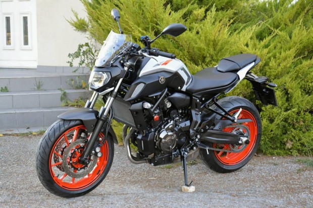 Yamaha MT-07 MO-i.35KW.1-Tulaj.VEZ.SZ.Knyv.KAR...