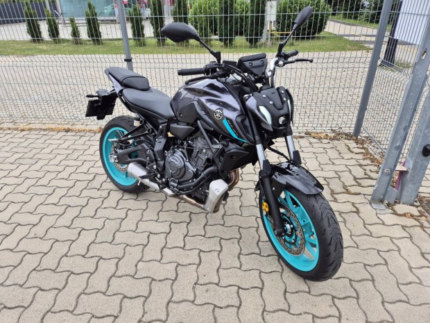 Yamaha MT-07 Midnight-Cyan / ÁFA-s számla