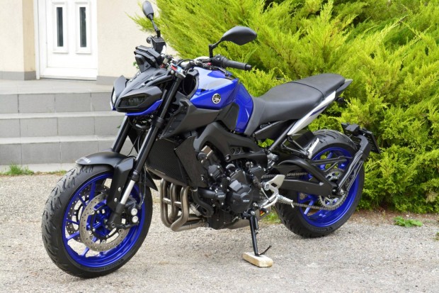 Yamaha MT-09 1-Tulaj.Sok Extra.KARC s Srlsm...
