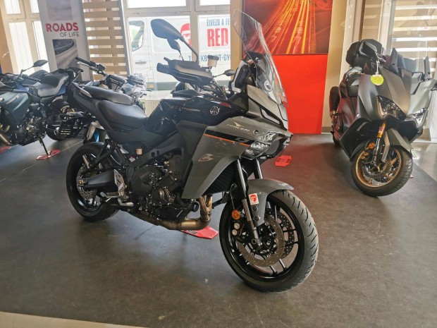 Yamaha MT-09 Tracer 3+1 év Írásos Red Baron gar...