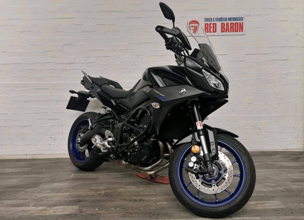 Yamaha MT-09 Tracer rsos RED Baron Garancival!