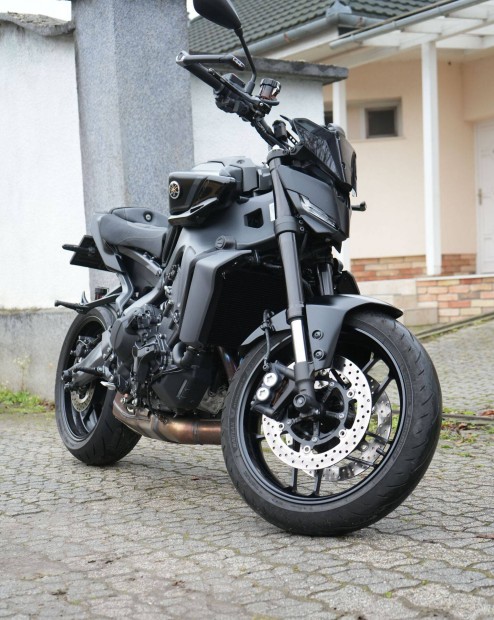 Yamaha MT-09 jszer llapot sok extrval