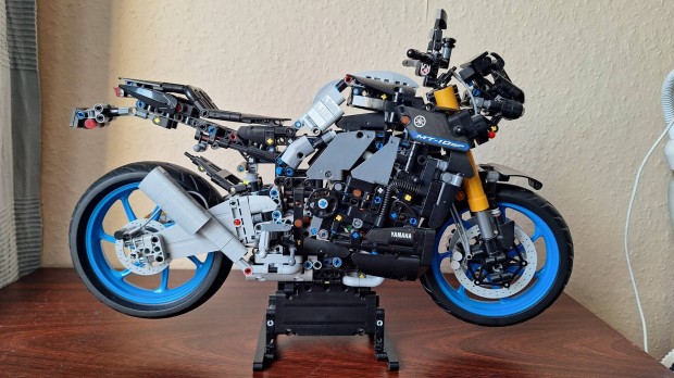 Yamaha MT 10 SP Lego Technic kompatibilis jtk motor