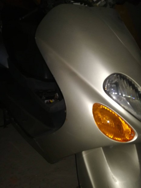 Yamaha Majesty 125-150 MBK idomok bontott