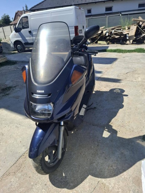 Yamaha Majesty 250