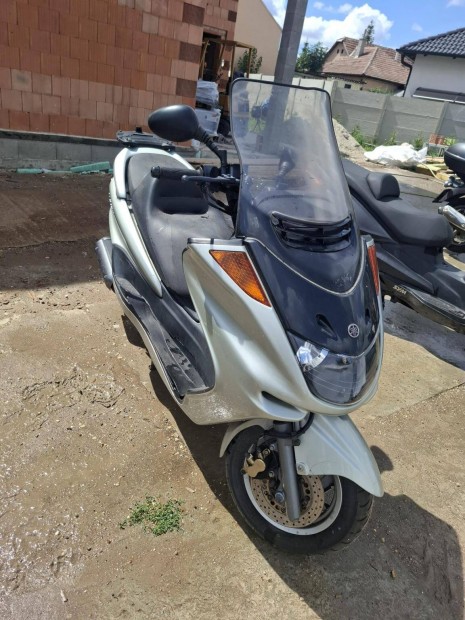 Yamaha Majesty 250