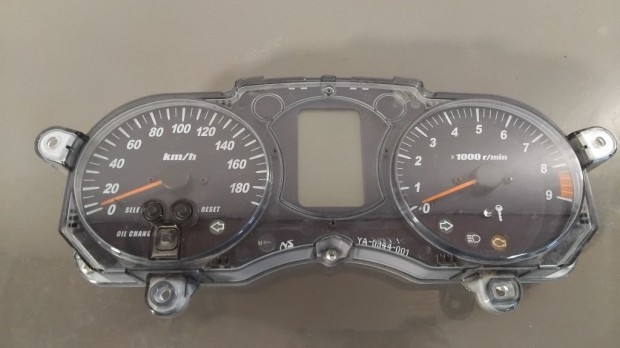 Yamaha Majesty 400 - Kilóméteróra