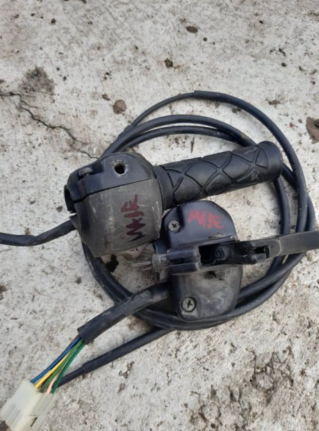 Yamaha Majesty Kormny kapcsol