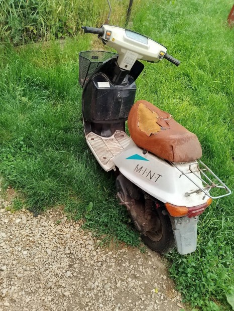 Yamaha Mint 1yu alkatrészek alkatrész bontás