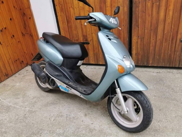 Yamaha Neos alkatrszek eladk