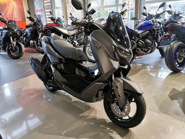 Yamaha Nmax ...