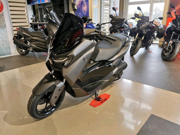 Yamaha Nmax ...