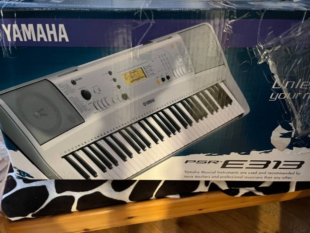 Yamaha PSR 313 szintetiztor