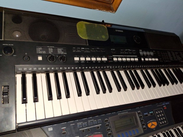 Yamaha PSR 433