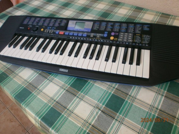 Yamaha PSR-78 Ngy oktvos Szintetiztor