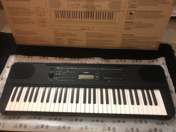 Yamaha PSR-E360B szintetiztor