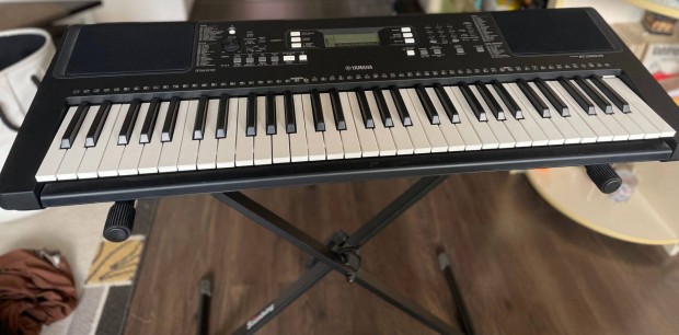 Yamaha PSR-E363 szintetiztor