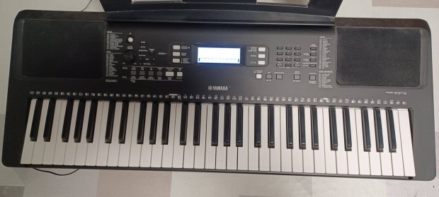 Yamaha PSR-E-373 szintetizátor eladó!