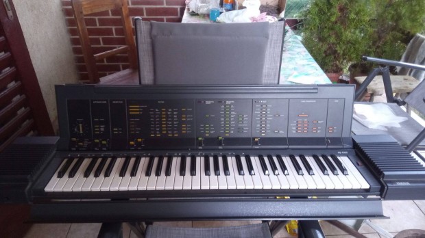 Yamaha PS 6100 keyboard