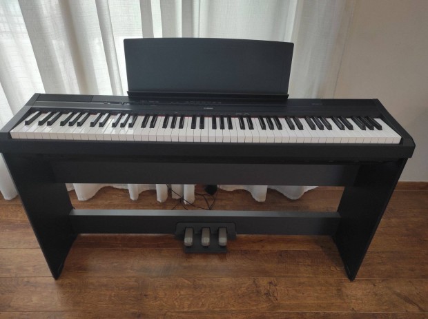 Yamaha P-115 elektromos zongora