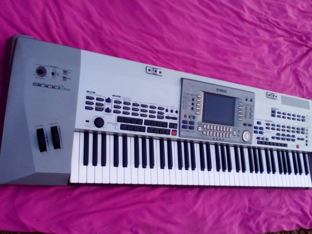 Yamaha Psr 9000pro kitn llapotban