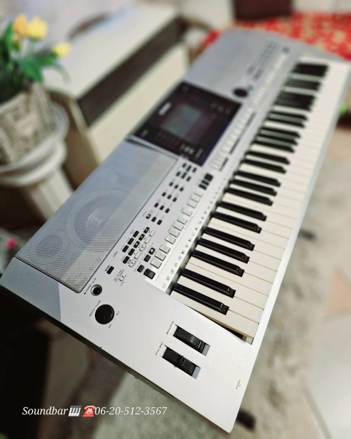 Yamaha Psr 900 szép és jó műszaki állapotban!