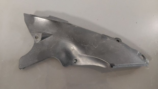 Yamaha R1 '04-06 - Jobb oldali idom - 5VY-2837W-00