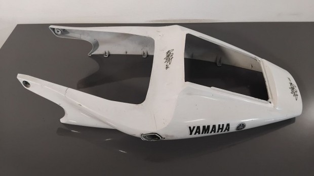 Yamaha R1 '98-01 - Farokidom
