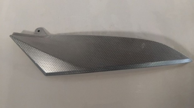 Yamaha R1 - Jobb oldali idom - 5VY-24139-00