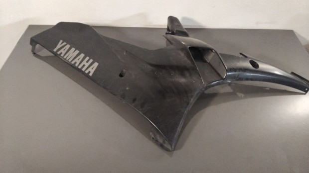 Yamaha R6 '06-07 - Jobb oldali idom - 2C0-28395-00