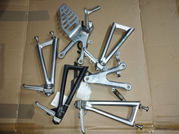 Yamaha R6 l�btart�k 6 db