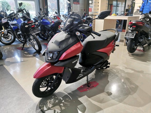 Yamaha Rayzr ..