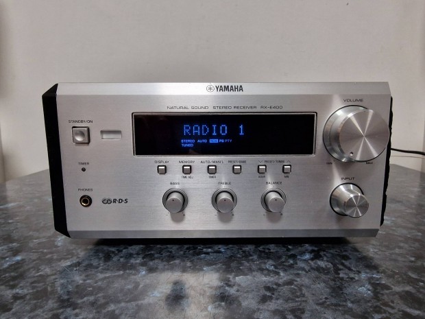 Yamaha Rx-E400 midi stereo rádiós erősítő