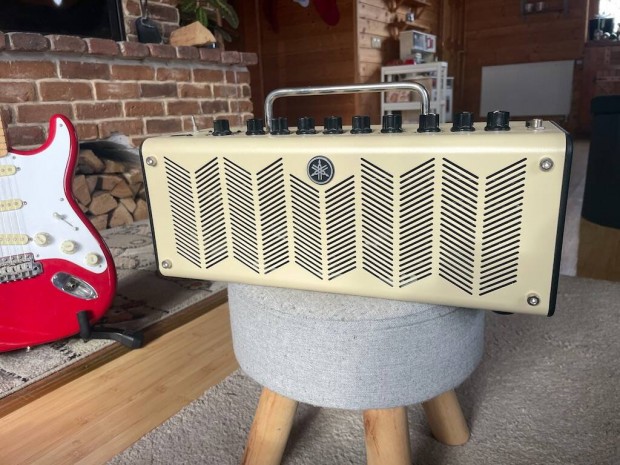 Yamaha THR10 gitárkombó