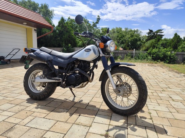 Yamaha TW 125 16847 km-rel !